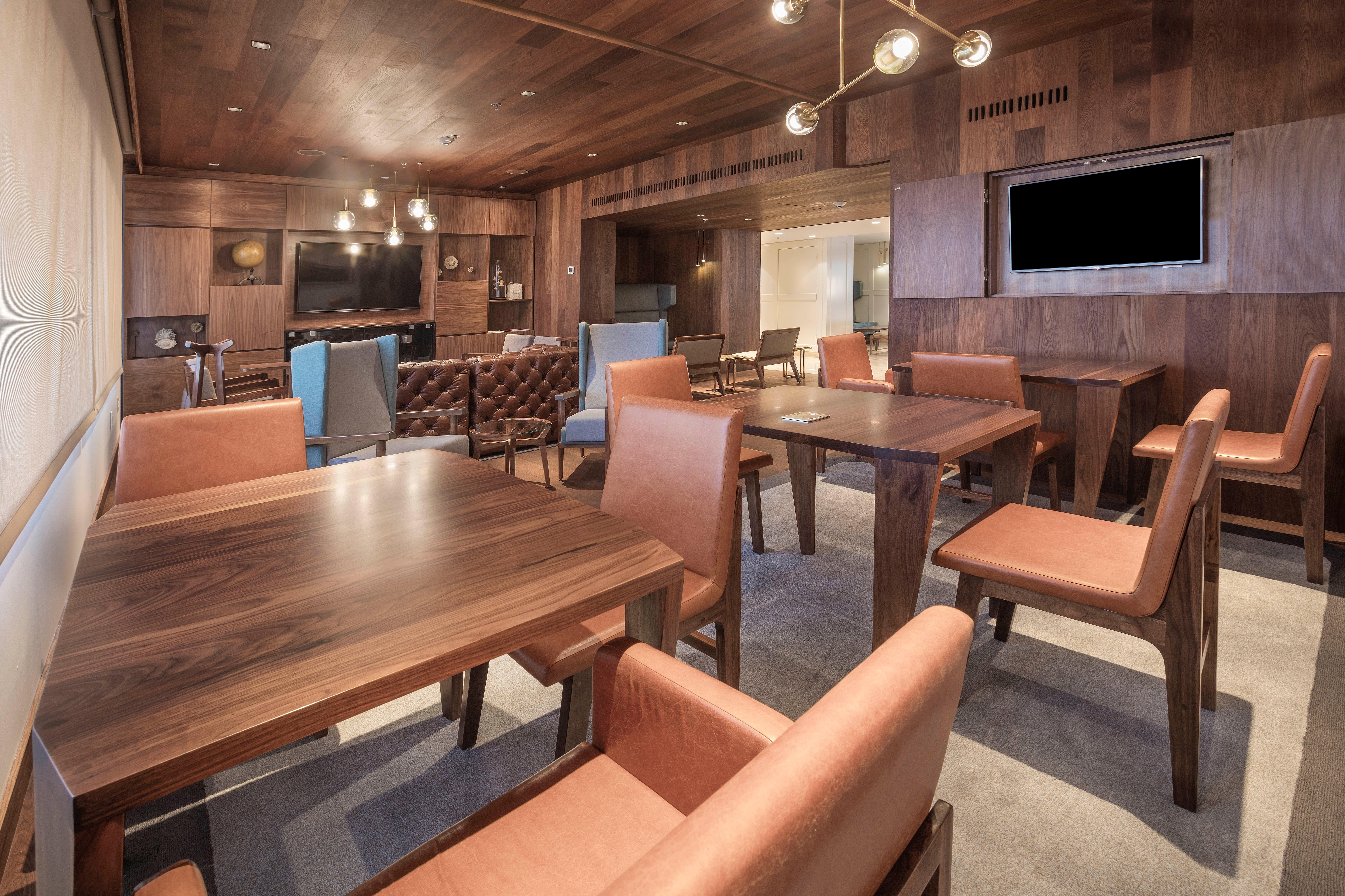 Presidente Intercontinental Mexico City By Ihg Eksteriør bilde The Club at Newark Airport