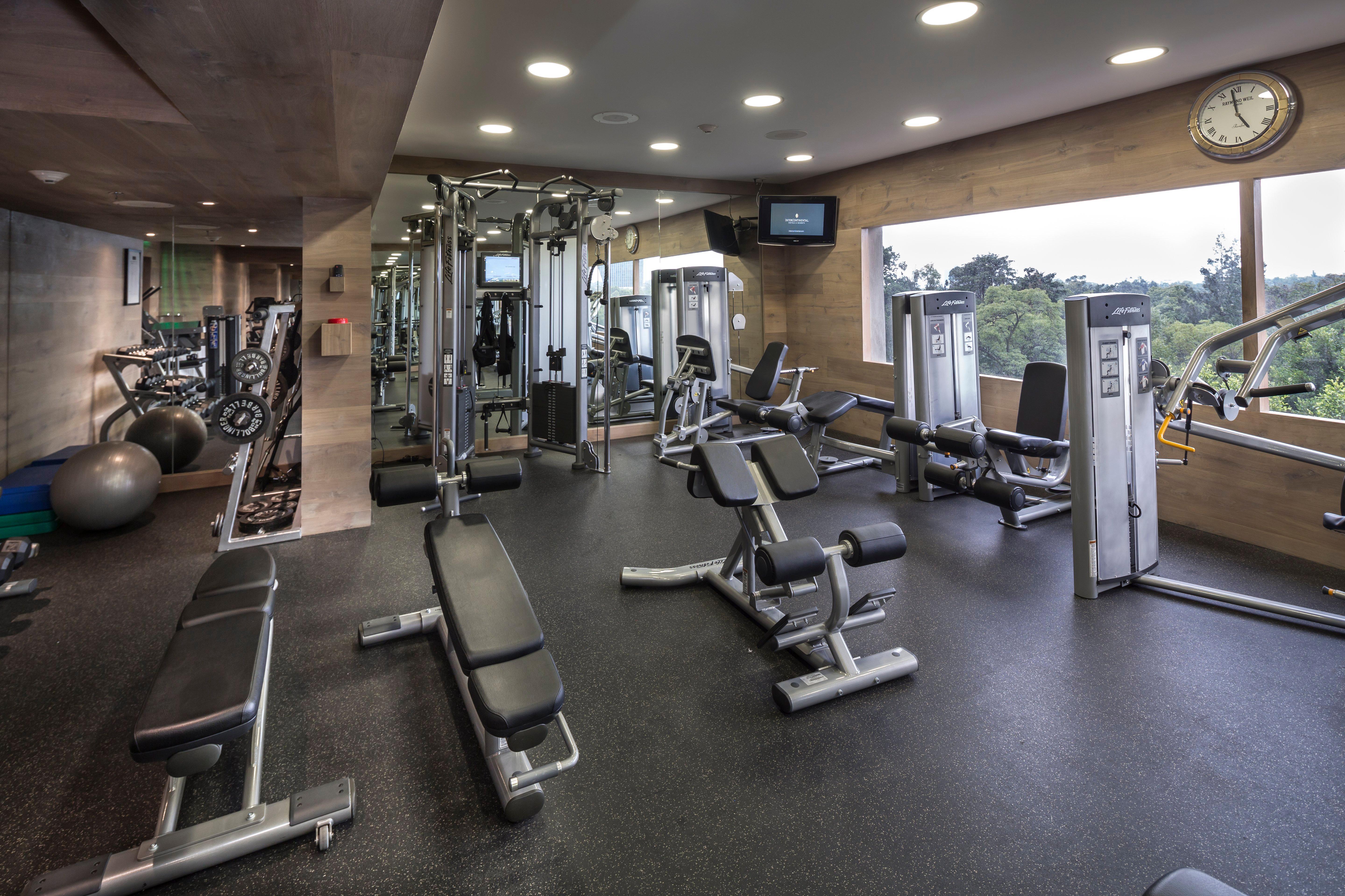 Presidente Intercontinental Mexico City By Ihg Eksteriør bilde A gym at a hotel
